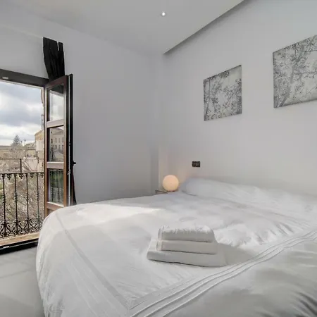 Wonderful Views In Luxury Ronda