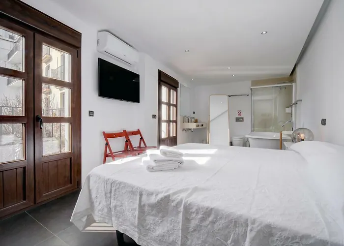 Wonderful Views In Luxury בית נופש